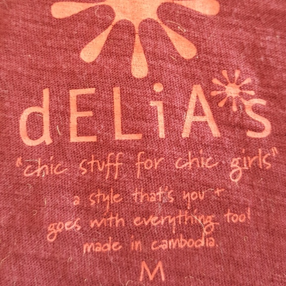 dELiA*s - V-neck - Picture 7 of 7